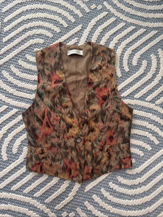 Vintage Jackets & Blazers - Vintage Paula Saker Tapestry Vest Artsy Boho Earth Tone Medium